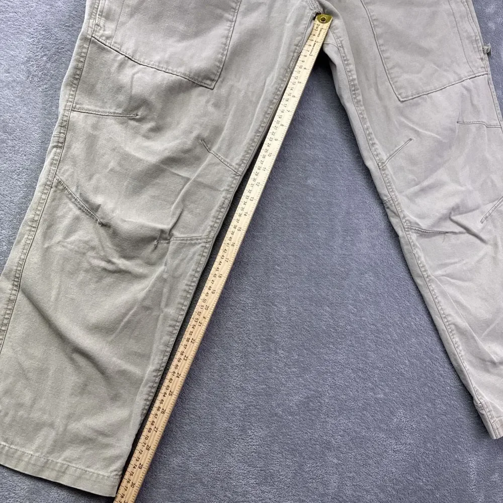 Woolrich Men's Khaki‎ 1537 Size 38 Inseam 32 Side Pockets With Zipper